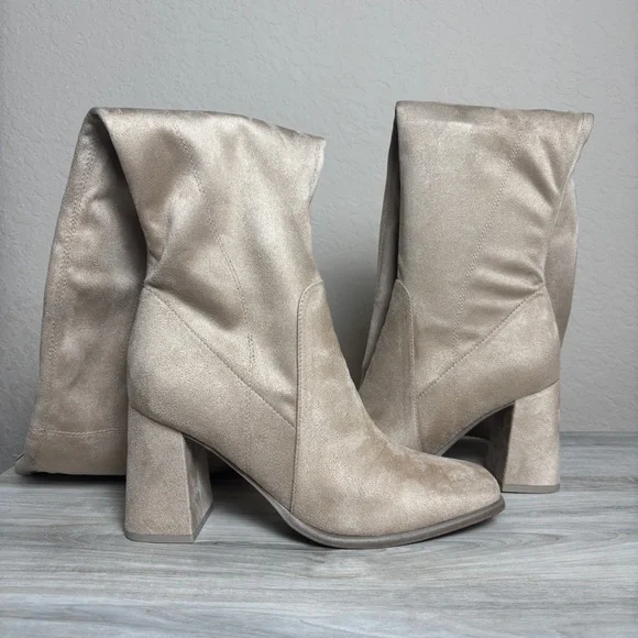 Marc Fisher Suede Over the knee Boots Block Heel size 7.5 - Picture 2 of 6